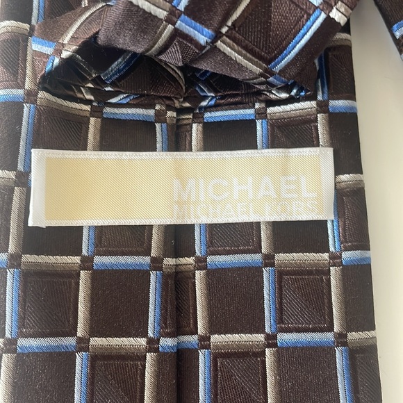 Brown Square Design Michael Kors Silk Tie - Picture 7 of 8